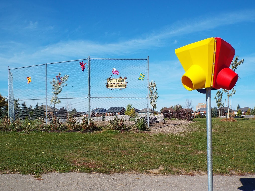 Castlebridge Public School | 2801 Castlebridge Dr, Mississauga, ON L5M 5T5, Canada | Phone: (905) 812-7906