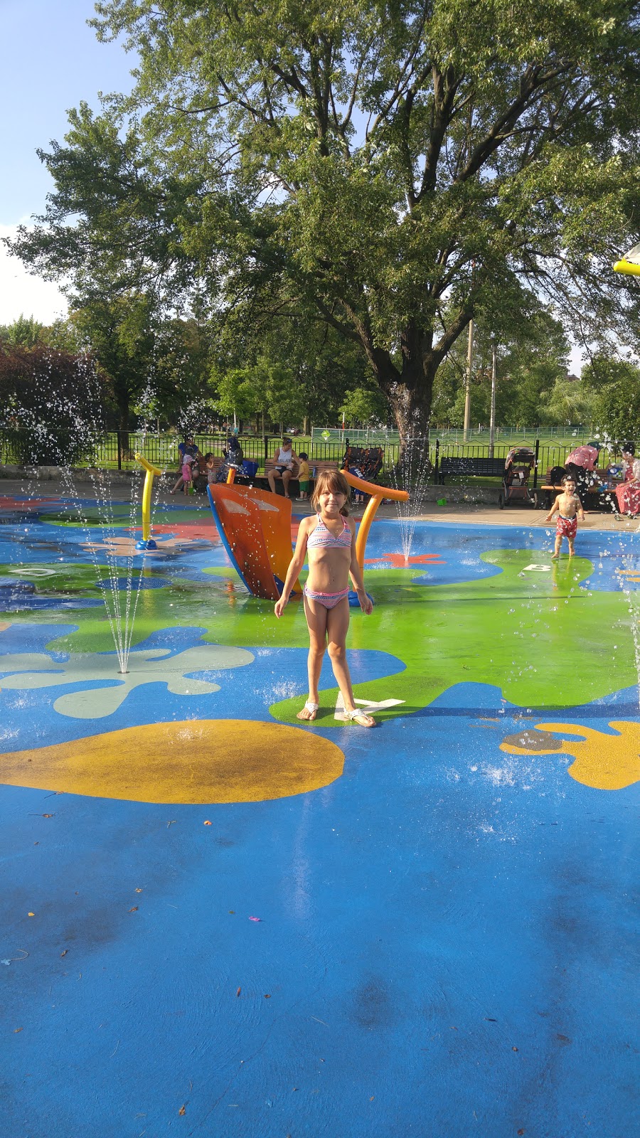 Loyola Park | Côte-Des-Neiges—Notre-Dame-De-Grâce, Montreal, QC H4V, Canada | Phone: (514) 868-4012
