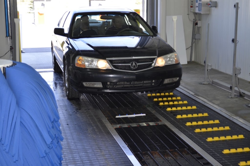 Top Gear Car Wash | 1796 120 Ave NE, Calgary, AB T3K 2G3, Canada | Phone: (587) 755-8674