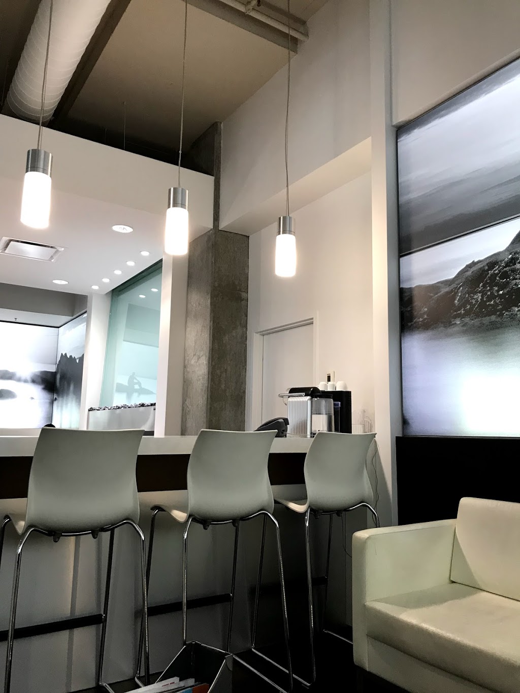 Malo Clinic Dix30 | 6000 Boulevard Rome, Brossard, QC J4Y 0B6, Canada | Phone: (450) 678-3636