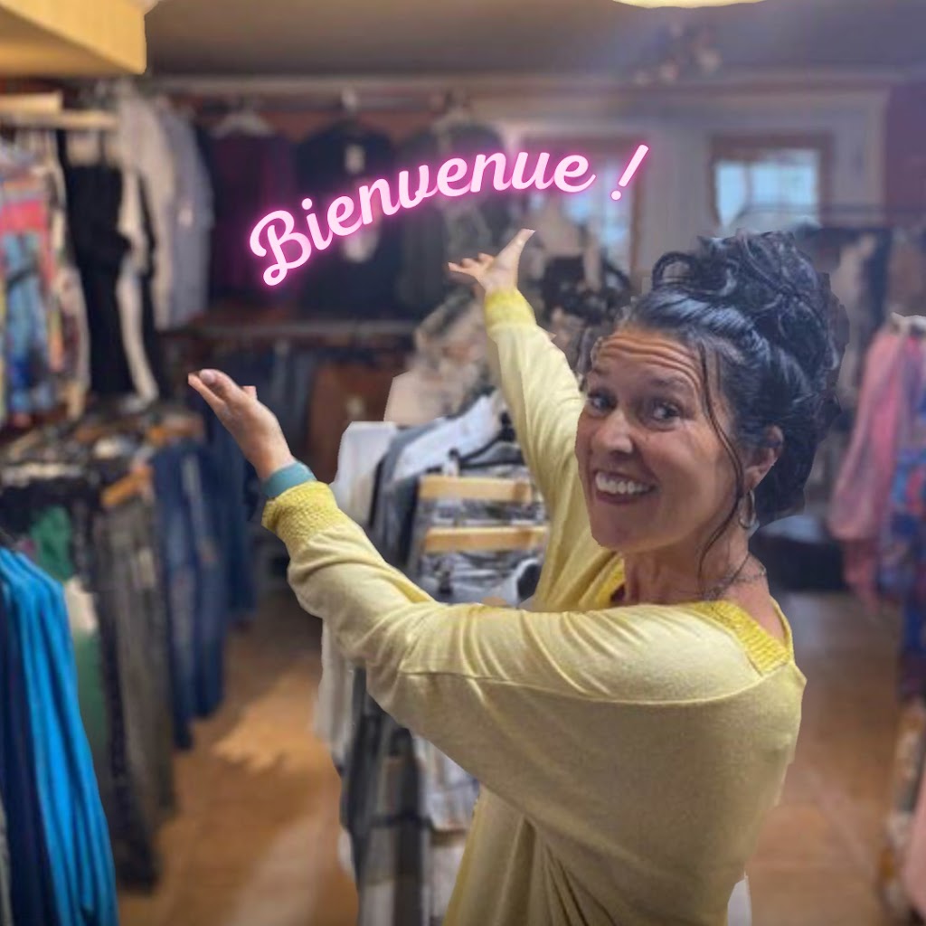 BOUTIQUE C MON STYLE / MODE LEGGINGS | 298 Bd Armand-Thériault, Rivière-du-Loup, QC G5R 4C2, Canada | Phone: (418) 605-1444
