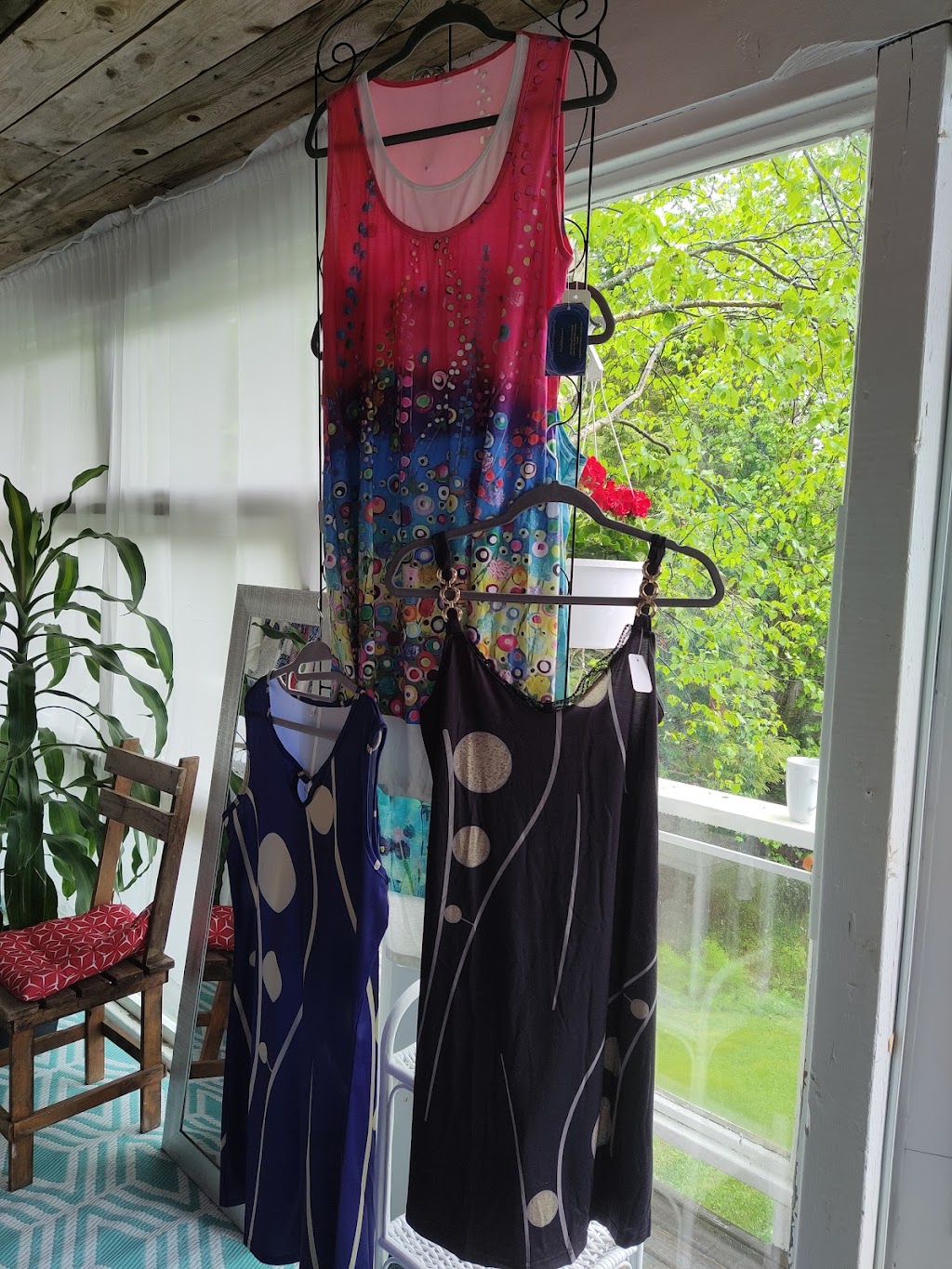 Serendipity By The Lake | 340 Sherwood Forest Rd, Sherwood, NS B0J 1J0, Canada | Phone: (902) 233-1718
