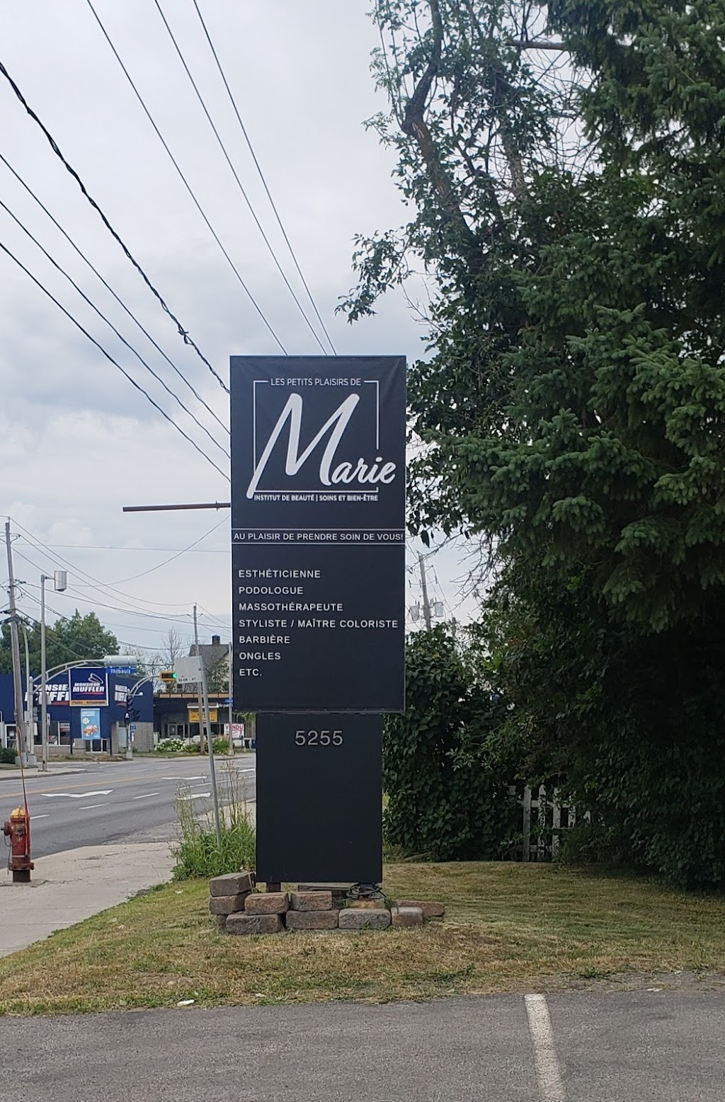 Les petits plaisirs de Marie | 151 Bd Sainte-Rose, Laval, QC H7L 1L2, Canada | Phone: (438) 822-0289
