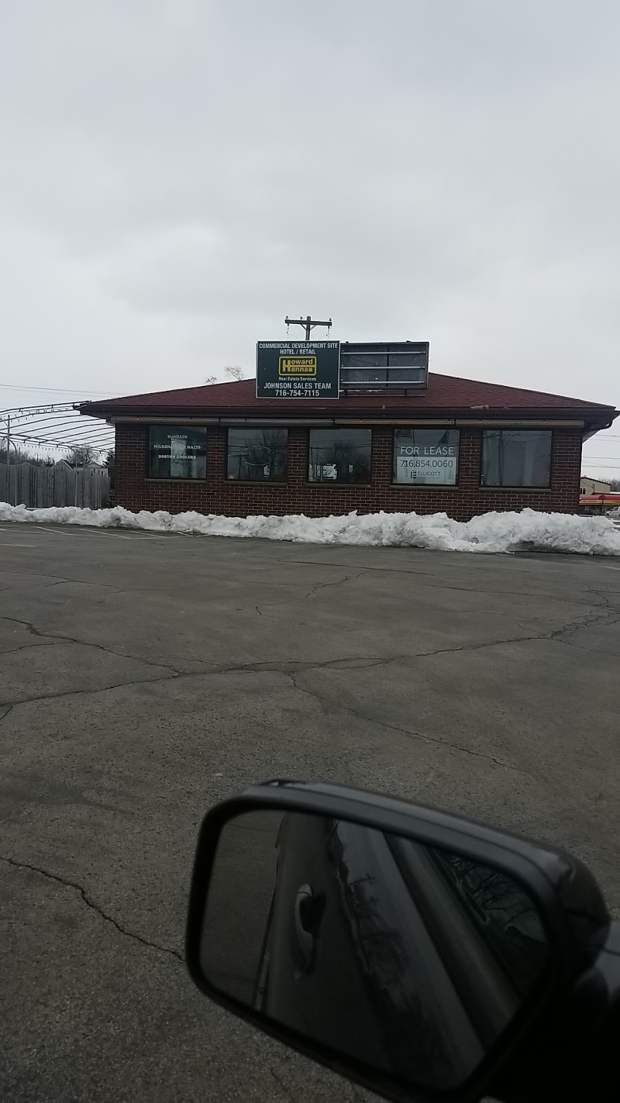 Clancys Bar and Restaurant | 7001 Packard Rd, Niagara Falls, NY 14304, USA | Phone: (716) 284-4266