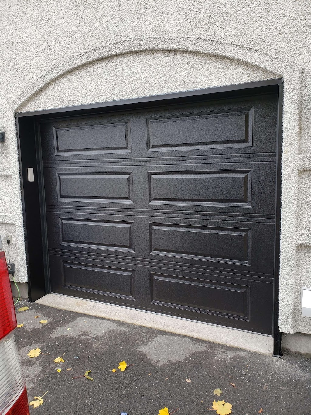Garage Door & Opener Repair | 2673 Rue de la Symphonie, Saint-Lazare, QC J7T 3J7, Canada | Phone: (450) 458-0001