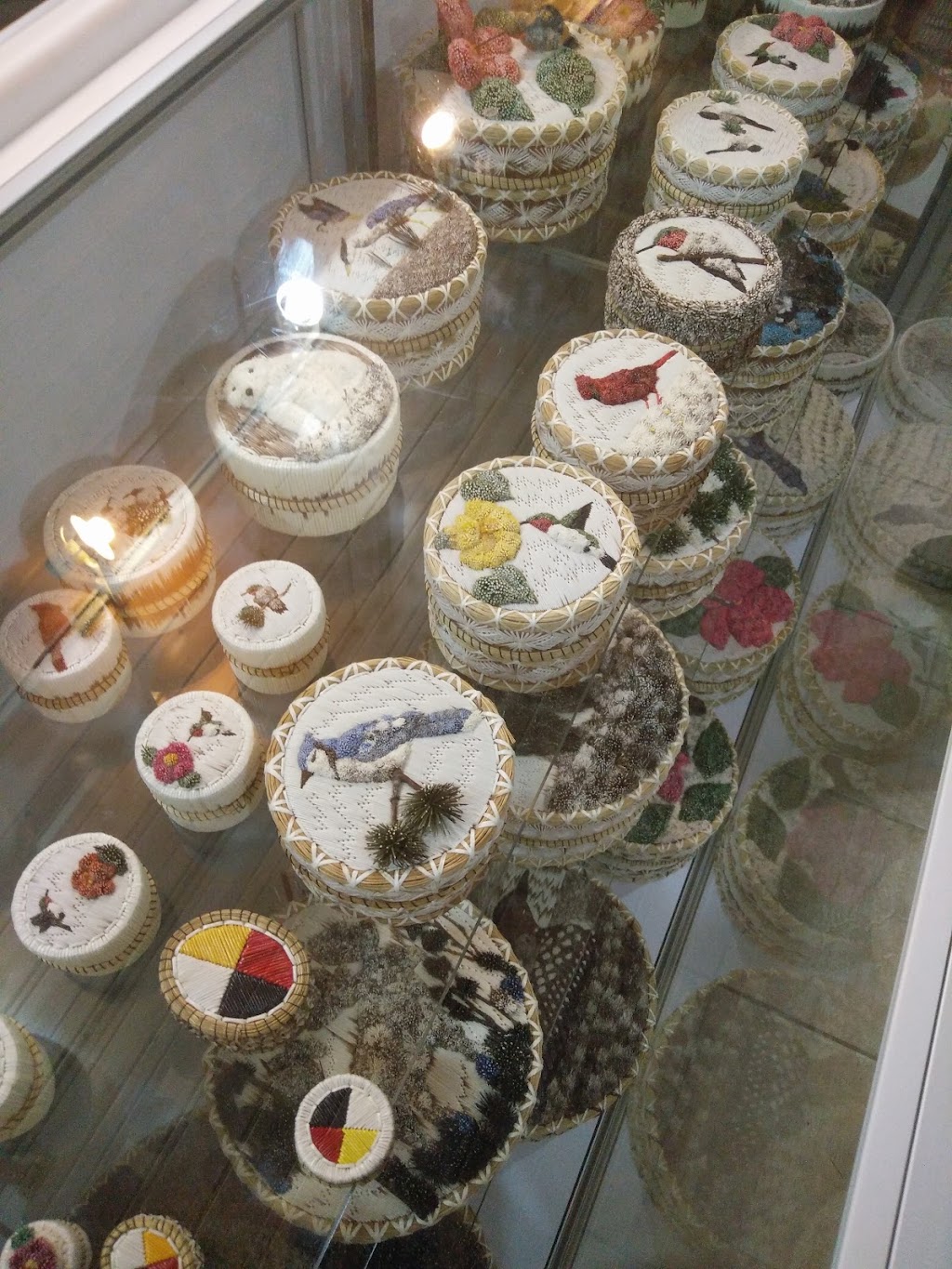 Lillians Indian Crafts Shop | 5950, ON-540, MChigeeng, ON P0P 1G0, Canada | Phone: (705) 377-4987