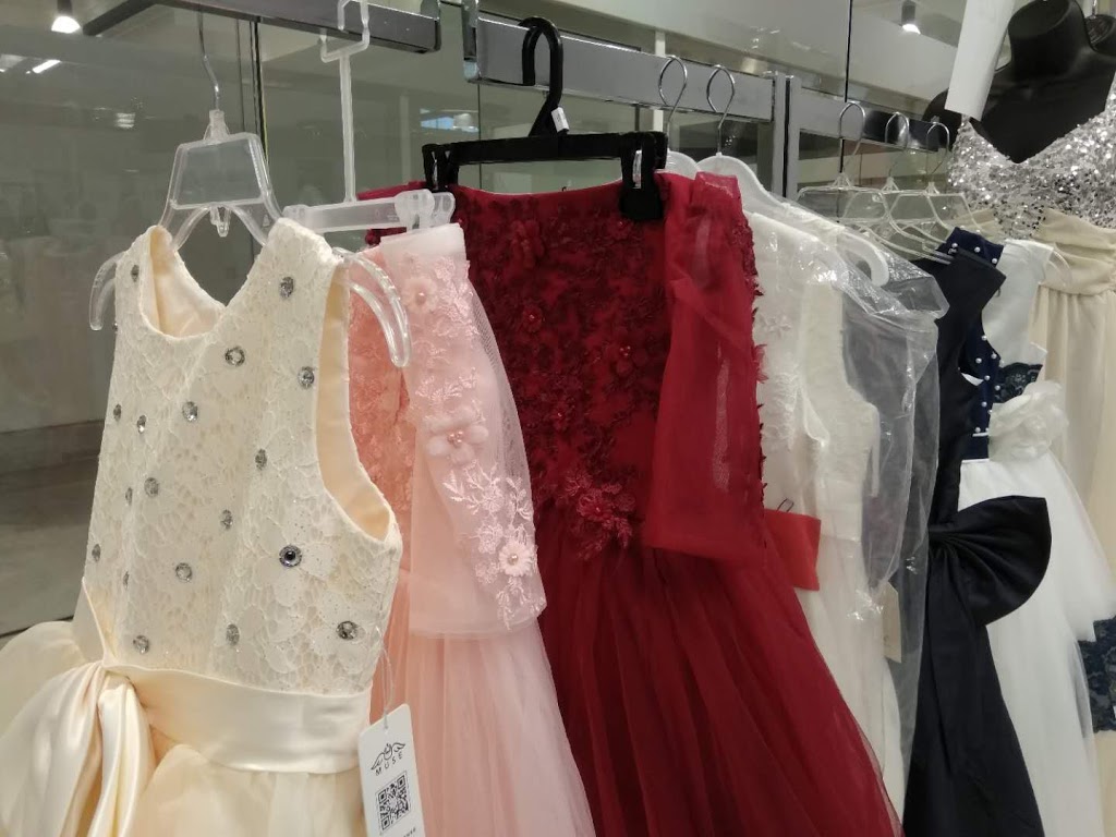 SPOTLIGHT Boutique Dress | F31(New Horizon Mall, 260300 Writing Creek Cres, Rocky View No. 44, AB T4A 0X8, Canada | Phone: (403) 452-2165