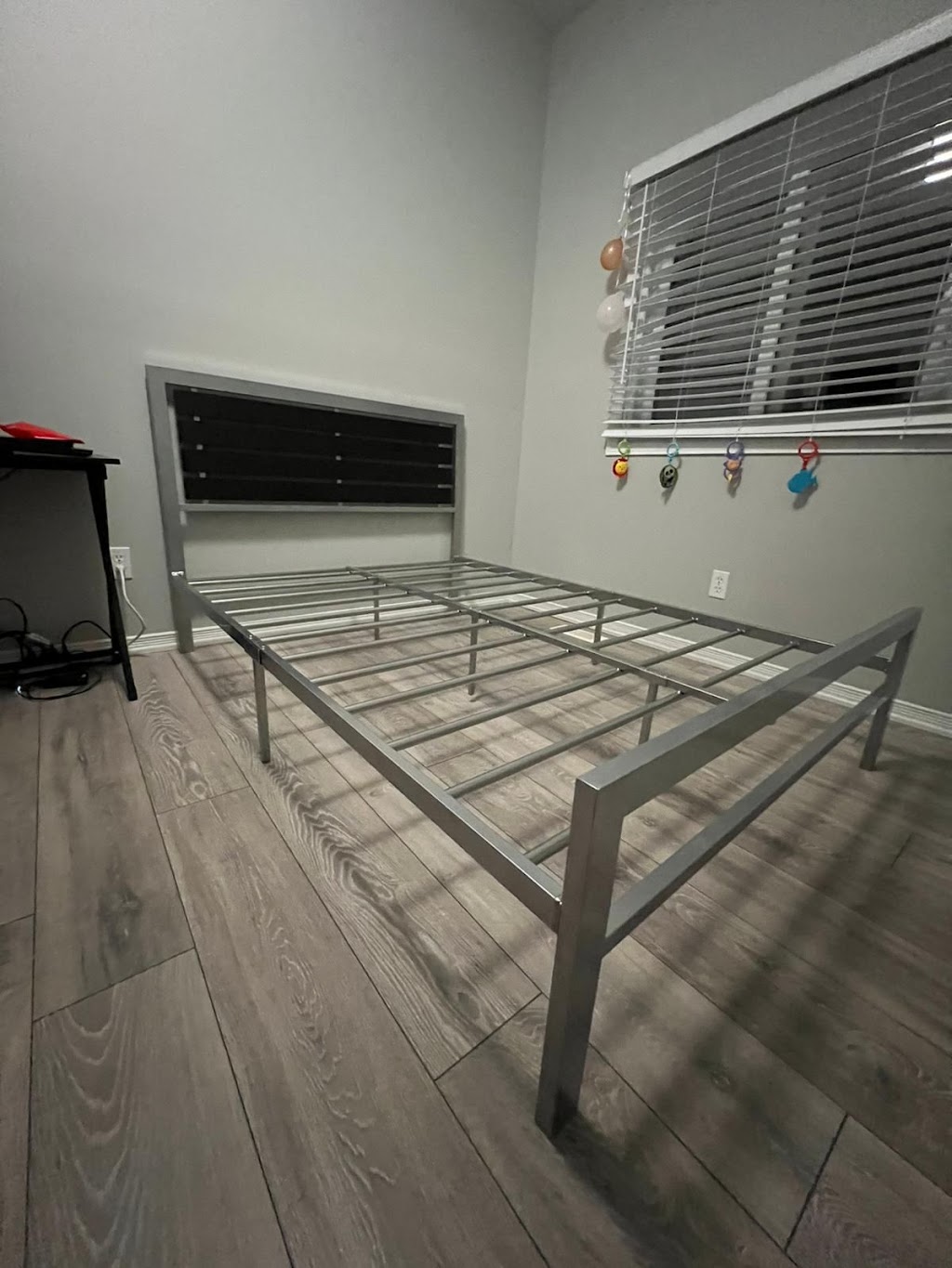 KW Furniture Assemblers | 42 Gravel Ridge Trail, Kitchener, ON N2E 0B3, Canada | Phone: (226) 978-0096