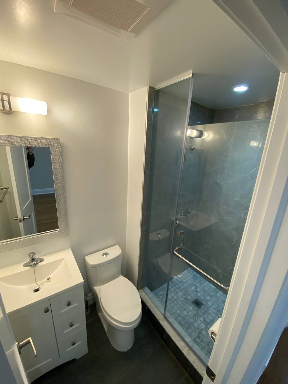 Hait Bath | 4140 Lawrence Ave E Unit 20, Scarborough, ON M1E 2R8, Canada | Phone: (437) 882-0214