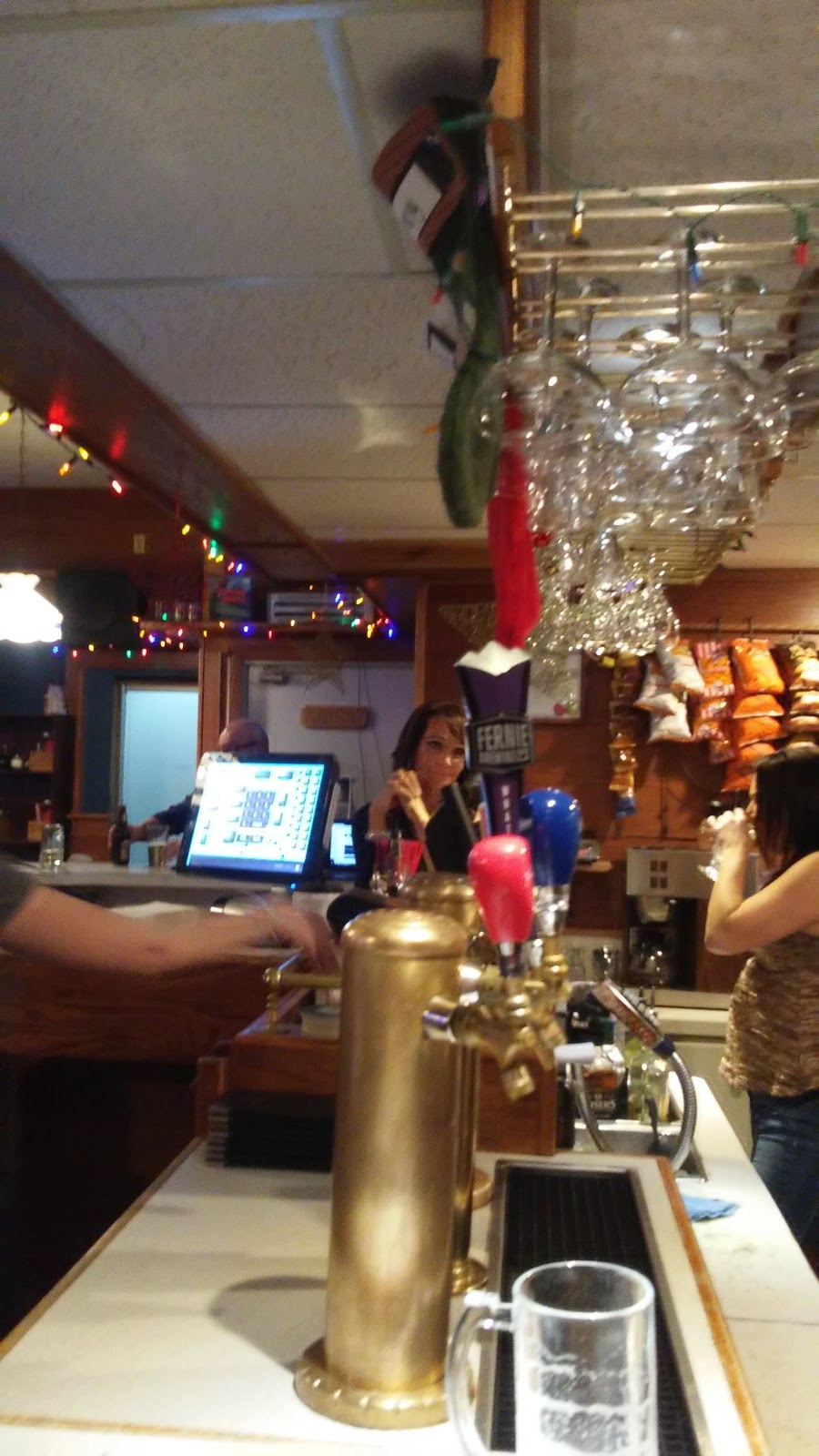 Marysville Pub and Liquor Store | 447 304 St, Kimberley, BC V1A 3H4, Canada | Phone: (250) 427-4202