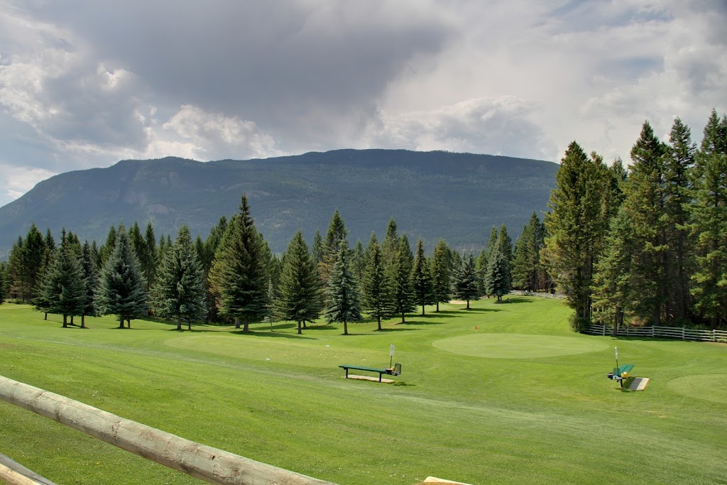 Edgewater Hilltop Par 3 | BC-95, Edgewater, BC V0A 1E0, Canada | Phone: (250) 347-6502