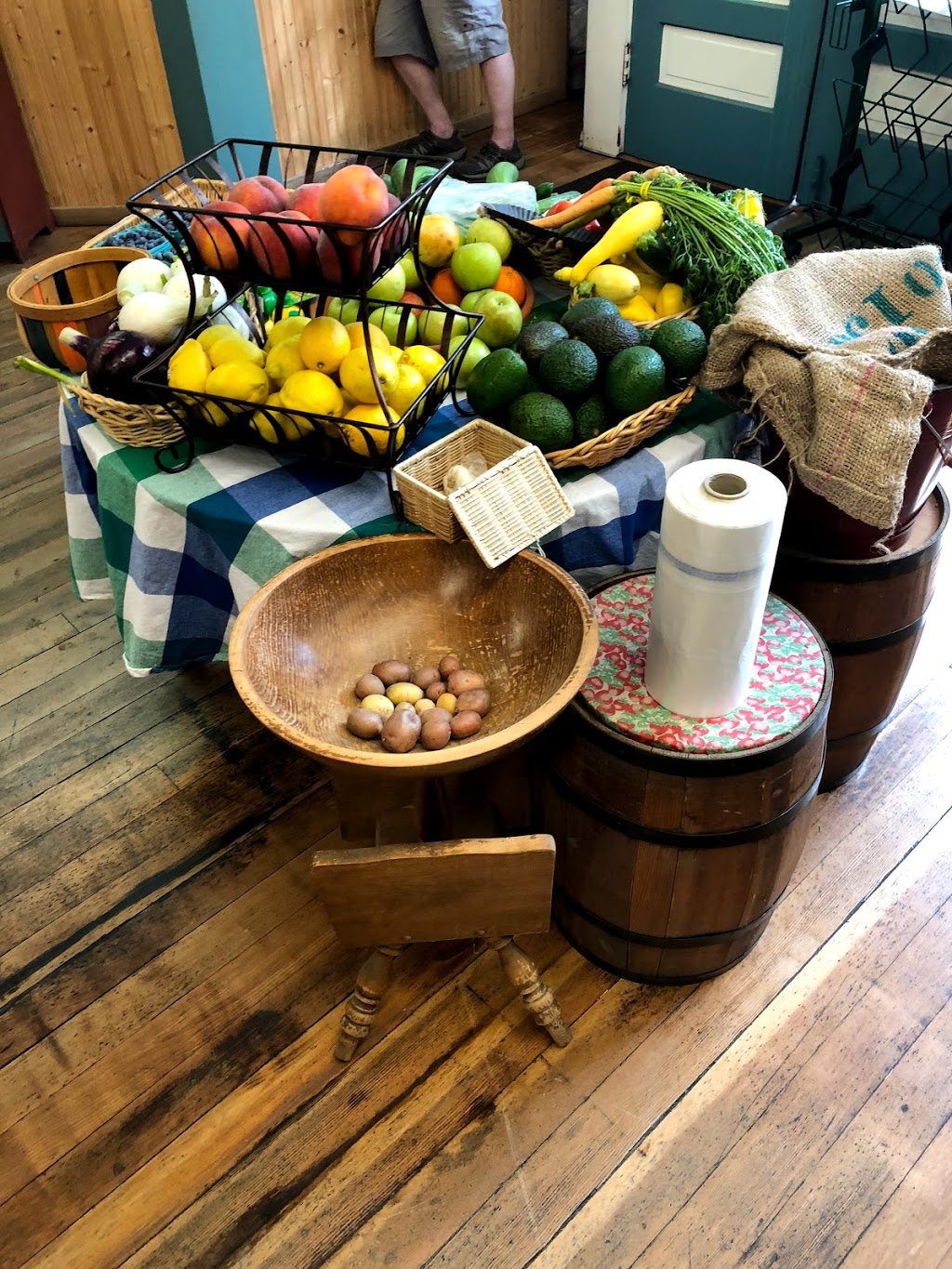 Shaw General Store | 37 Blind Bay Rd, Shaw Island, WA 98286, USA | Phone: (360) 468-2288