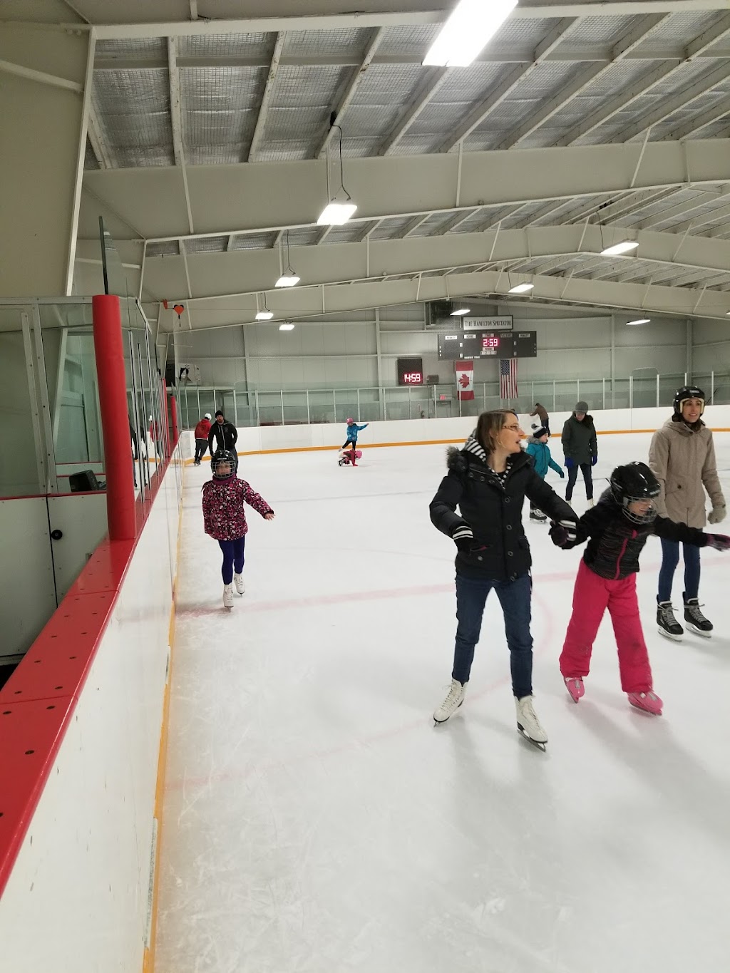 Aldershot Arena | Kiwanis Park, 494 Townsend Ave, Burlington, ON L7T 2B3, Canada | Phone: (905) 637-3555