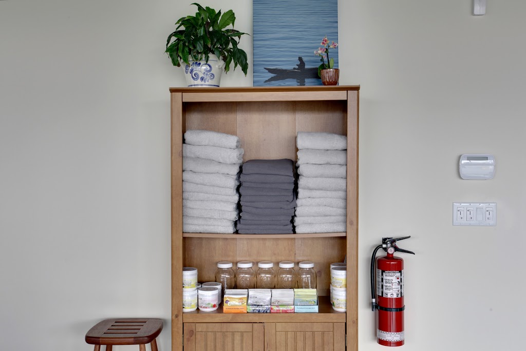 Modo Yoga St. Catharines | 216 Glenridge Ave #1, St. Catharines, ON L2T 3J8, Canada | Phone: (905) 687-9642