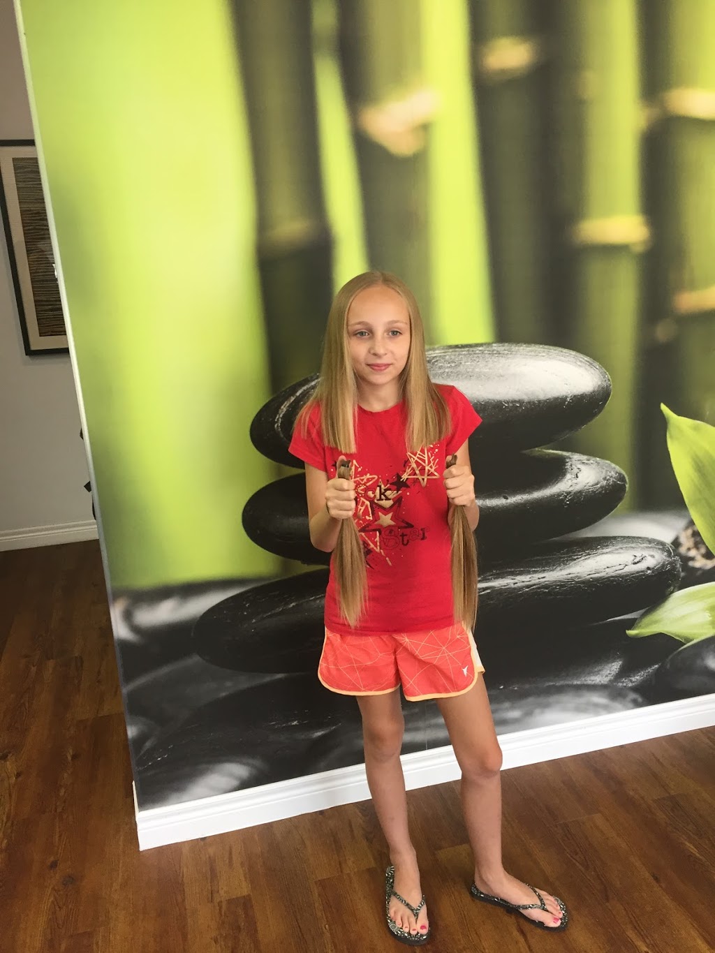 Bamboo Hair Stylists | 2 Sullivan Ave, Thorold, ON L2V 2X9, Canada | Phone: (905) 227-5526