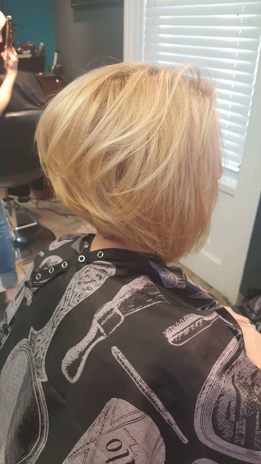 House Of Mann Hair Design The | 11 Centre St N, Brampton, ON L6V 1S6, Canada | Phone: (905) 459-5485