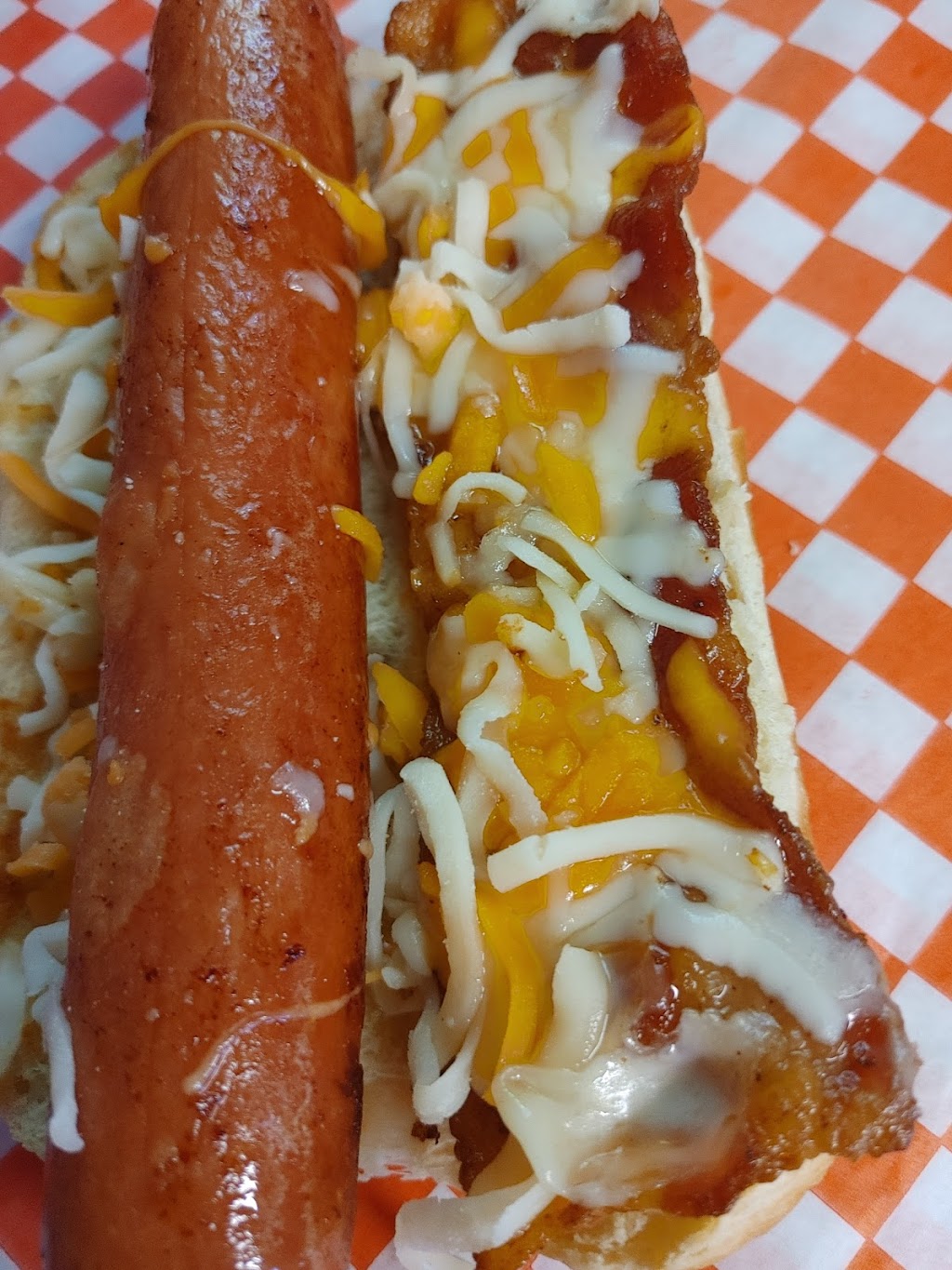 Kickin Wings | 630 Jubilee Rd, Muncey, ON N0L 1Y0, Canada | Phone: (519) 264-1960