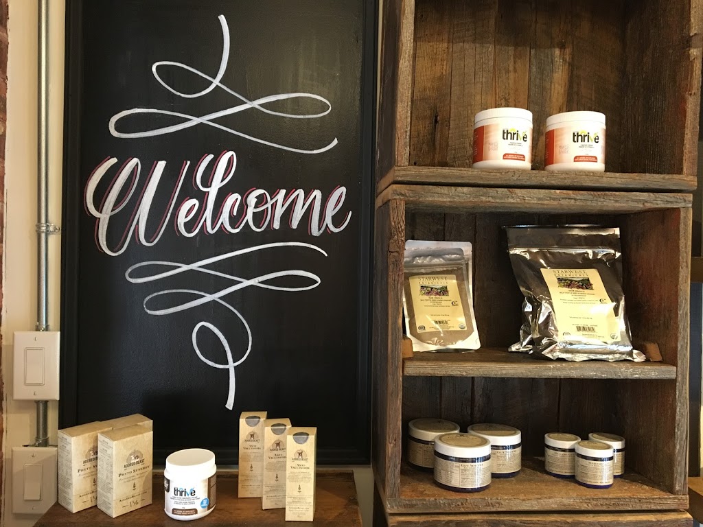 Barkside Bistro West | 29 Barton Ave, Toronto, ON M6G 1P2, Canada | Phone: (647) 479-3888