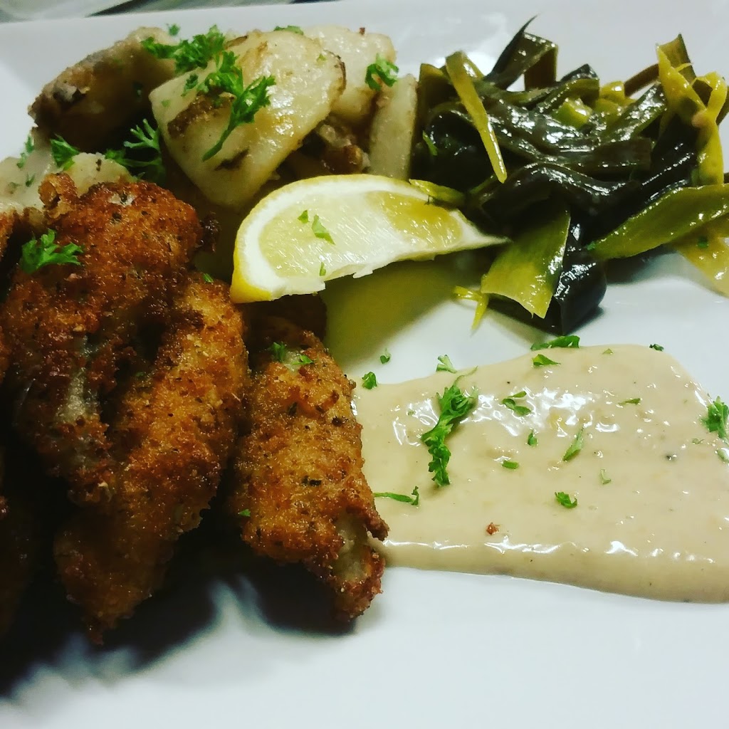 Red Dog Grill | Whitefish Falls, ON P0P 2H0, Canada | Phone: (705) 285-7474