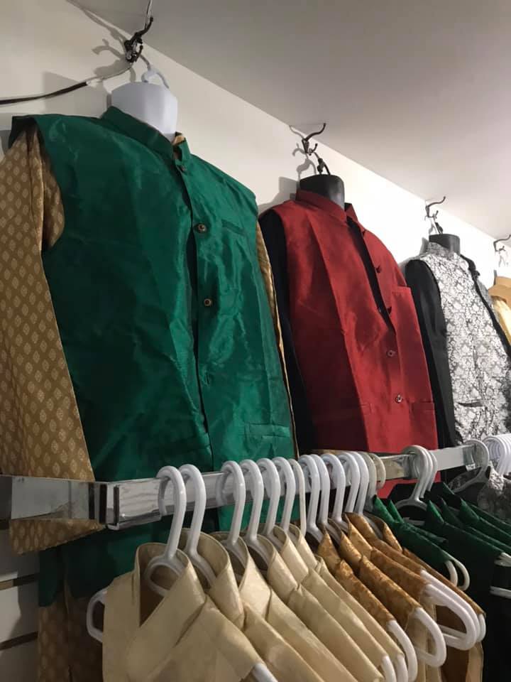 Kaniz Boutique House | 2889 Danforth Ave, Toronto, ON M4C 1M3, Canada | Phone: (647) 772-5470