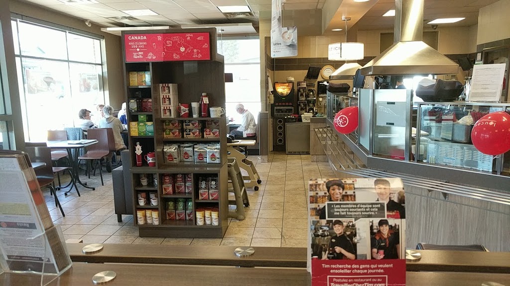 Tim Hortons | 1008 Rue Sherbrooke, Magog, QC J1X 2T1, Canada | Phone: (819) 847-0123