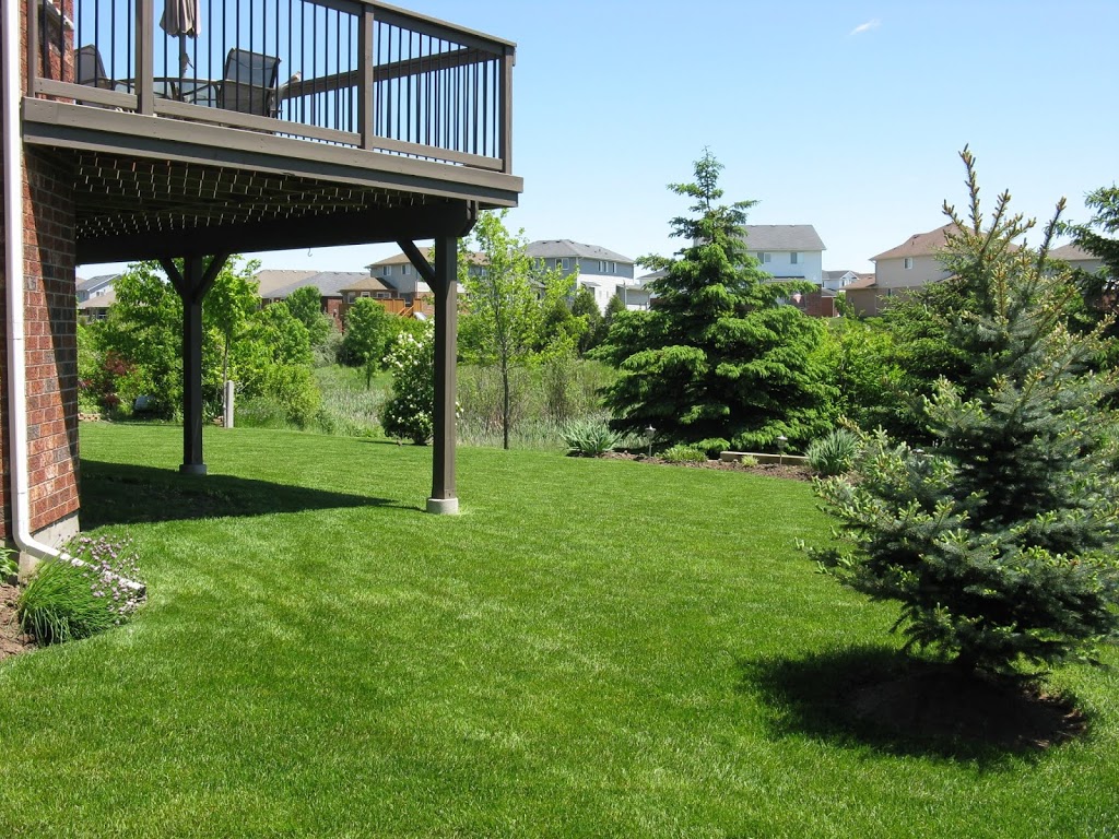 Chris Bradley Landscape Group Ltd | 34 Hearn Ave, Guelph, ON N1H 5Y4, Canada | Phone: (519) 837-0109