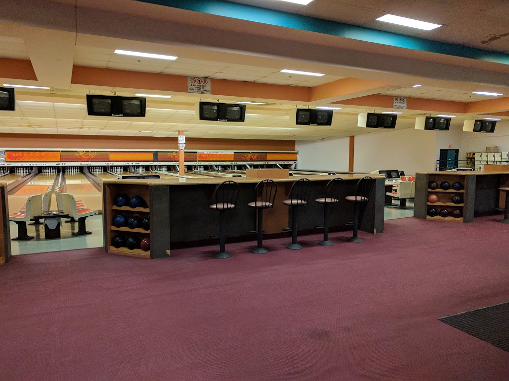 Bowl-O-Drome | 9562, boul Gouin O, Pierrefonds, QC H8Y 1R3, Canada | Phone: (514) 421-2695