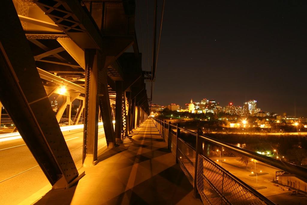 Kinsmen Pitch & Putt | 9100 Walterdale Hill NW, Edmonton, AB T6E 2V3, Canada | Phone: (780) 432-1626