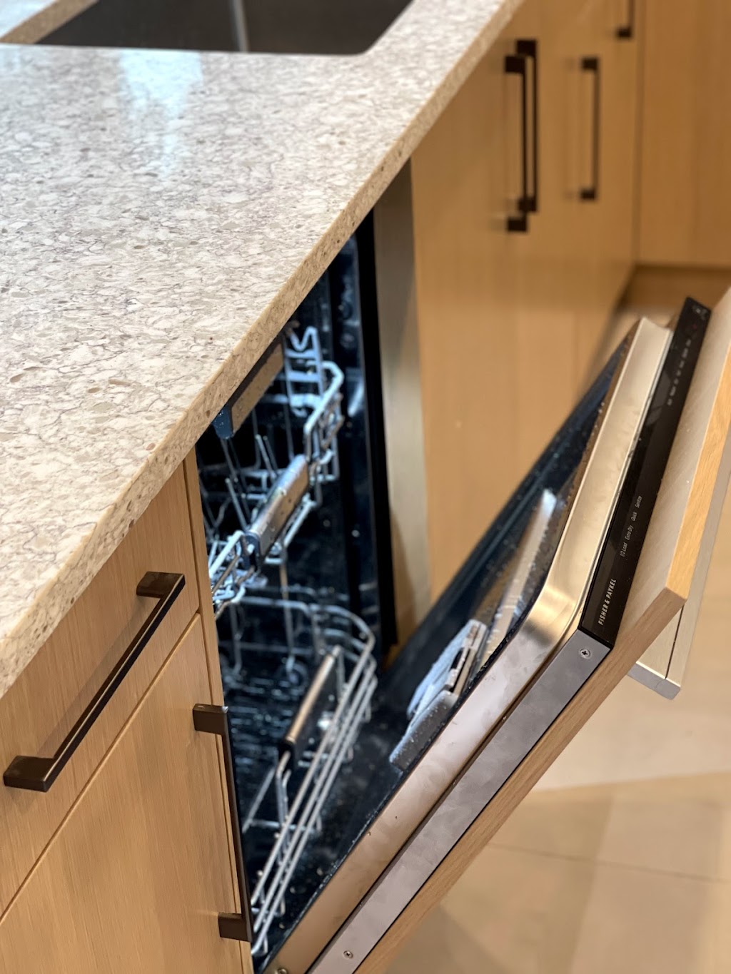 Maple Appliances Ltd. | 11733 Fern Way, Delta, BC V4C 7M5, Canada | Phone: (778) 237-2244