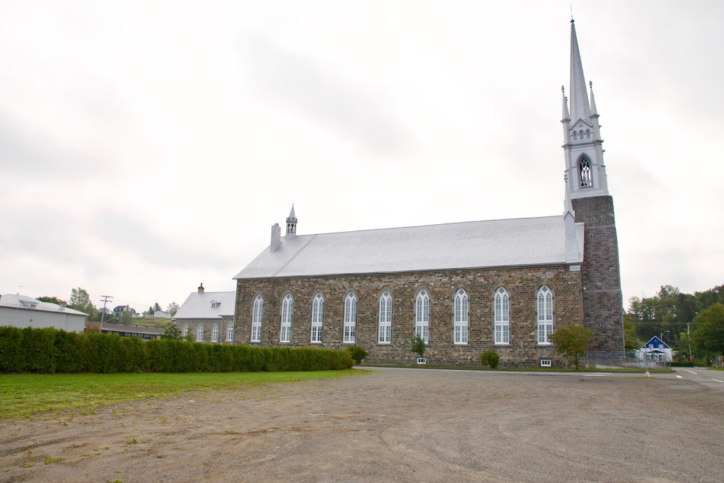 Décollation-of-St-John-the-Baptist Catholic Church | 150 Rue St Jean Baptiste, LIsle-Verte, QC G0L 1K0, Canada | Phone: (418) 898-2682