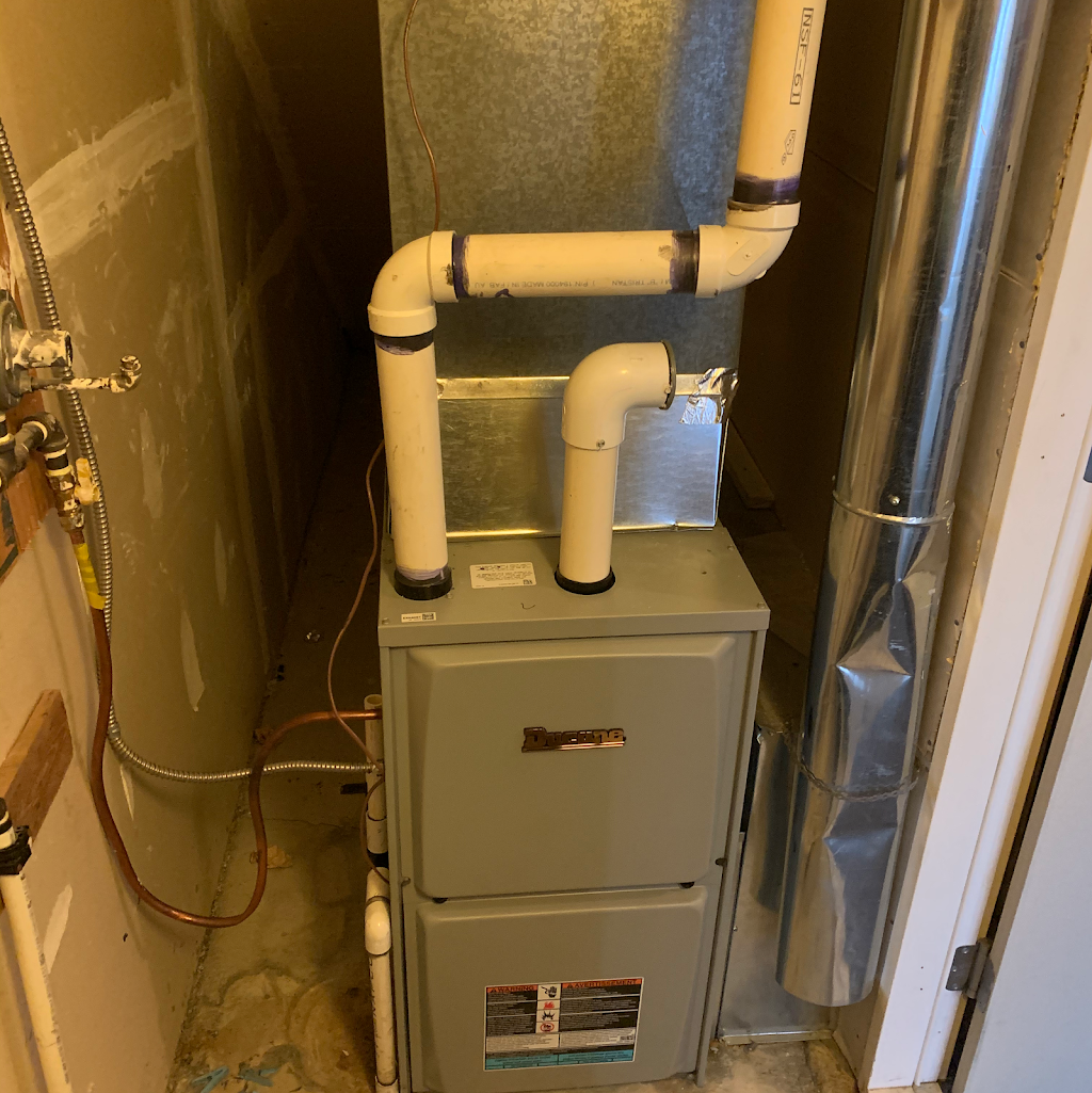 Efficient - Gas Fireplace repair Surrey & Furnace repair | water heater | 5940 135 St, Surrey, BC V3X 1K5, Canada | Phone: (778) 798-4343