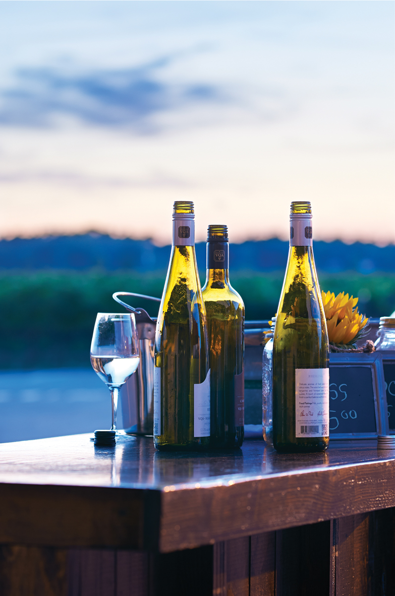 Wine Country Ontario | 4890 Victoria Ave N, Vineland Station, ON L0R 2E0, Canada | Phone: (905) 562-8070