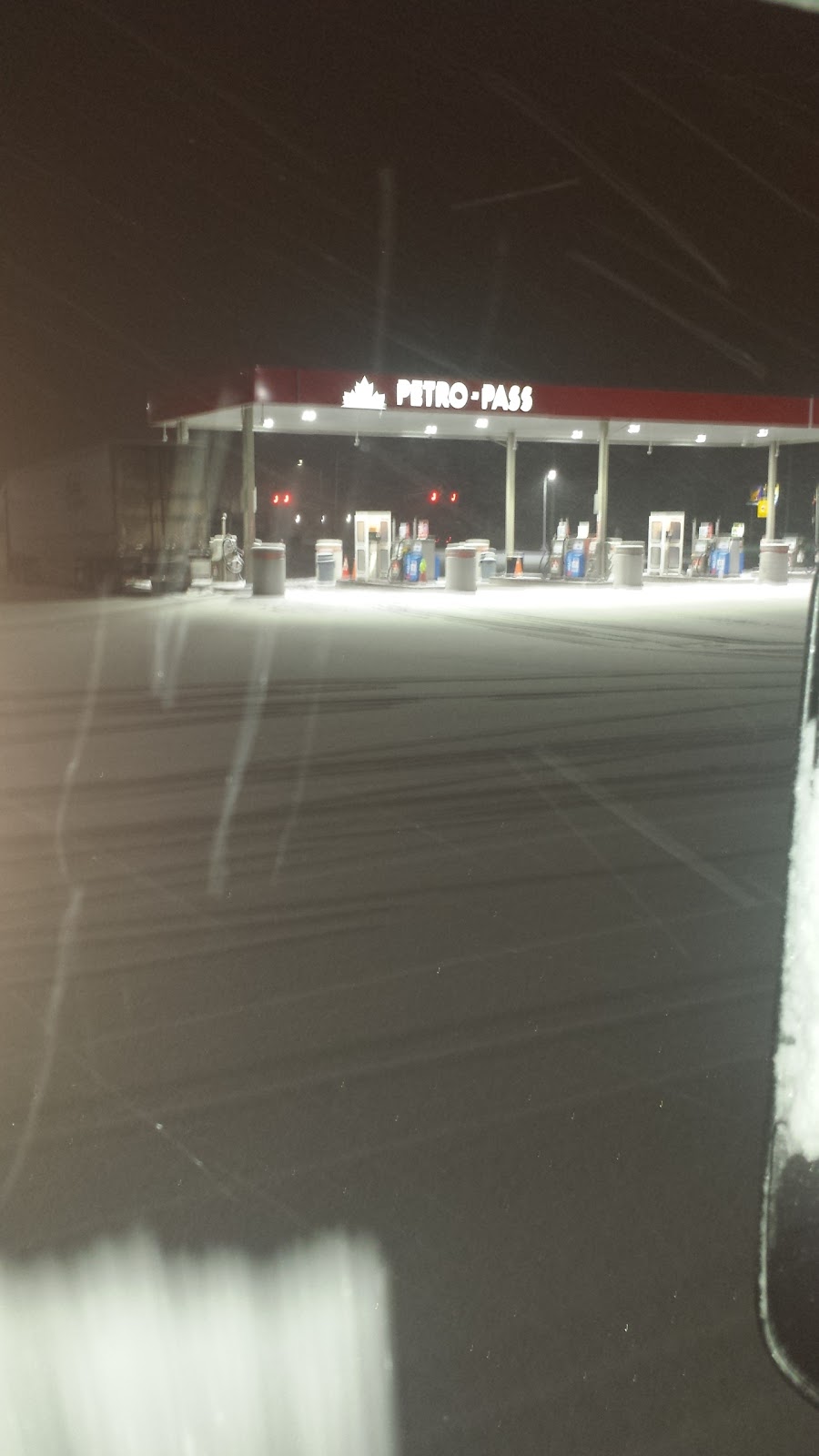 Petro-Pass Truck Stop | 4406 County 46, Maidstone, ON N0R 1K0, Canada | Phone: (519) 737-2634