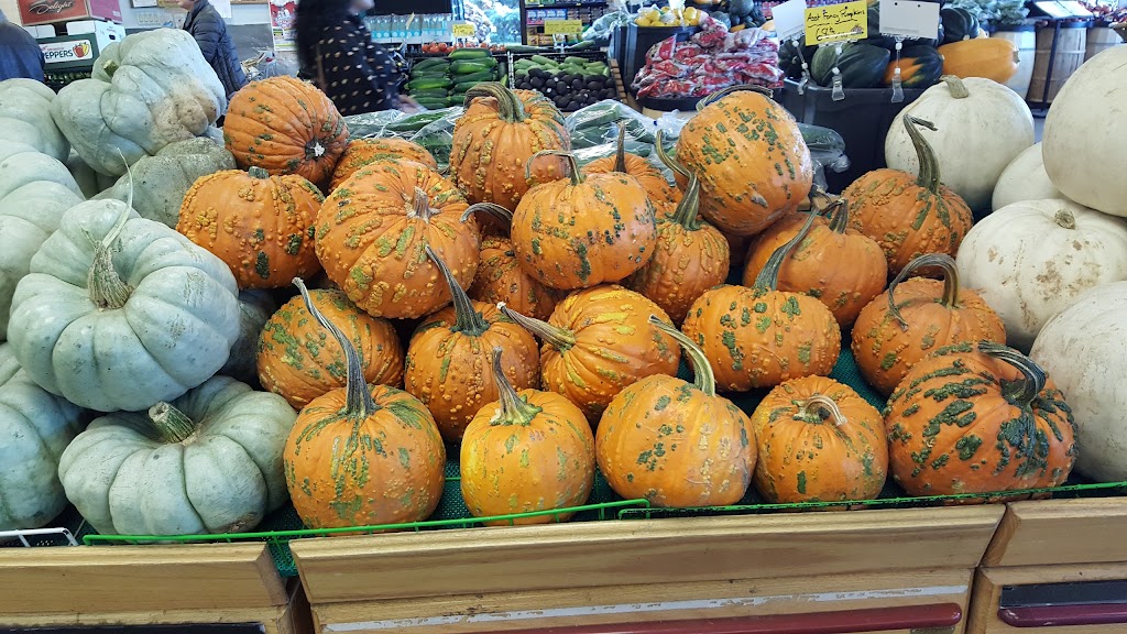 H&W Produce | 9261 34 Ave NW #31, Edmonton, AB T6E 5T5, Canada | Phone: (780) 436-7970