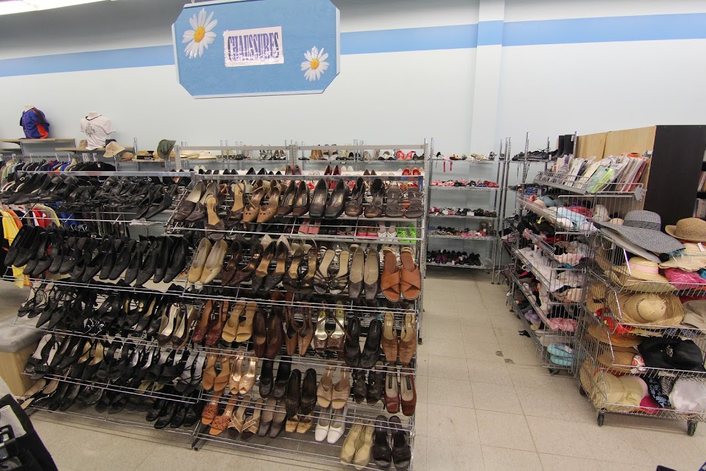 Friprix | 1730 Bd Talbot, Chicoutimi, QC G7H 4C2, Canada | Phone: (418) 545-8111