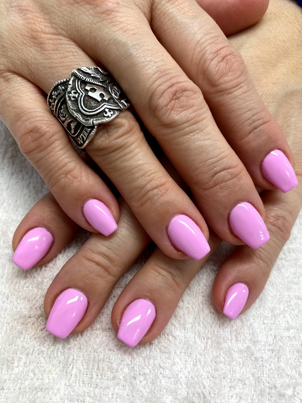 E&R nails salon | 15 Centennial Pkwy S, Hamilton, ON L8G 2B8, Canada | Phone: (289) 635-6864