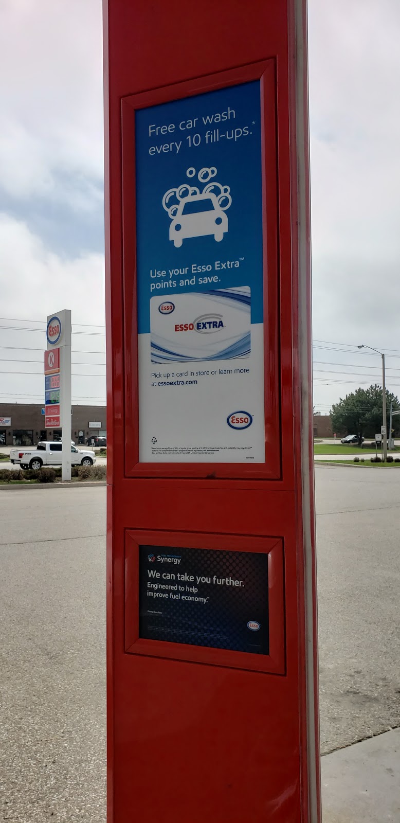 Esso | 435 Woodlawn Rd W, Guelph, ON N1K 1E9, Canada | Phone: (519) 837-9041