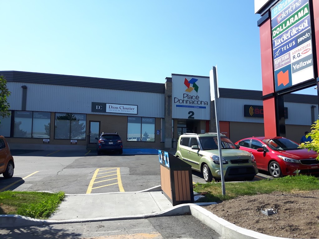 Centre commercial Place Donnacona | 325 Rue de lÉglise, Donnacona, QC G3M 2A2, Canada | Phone: (418) 285-2781