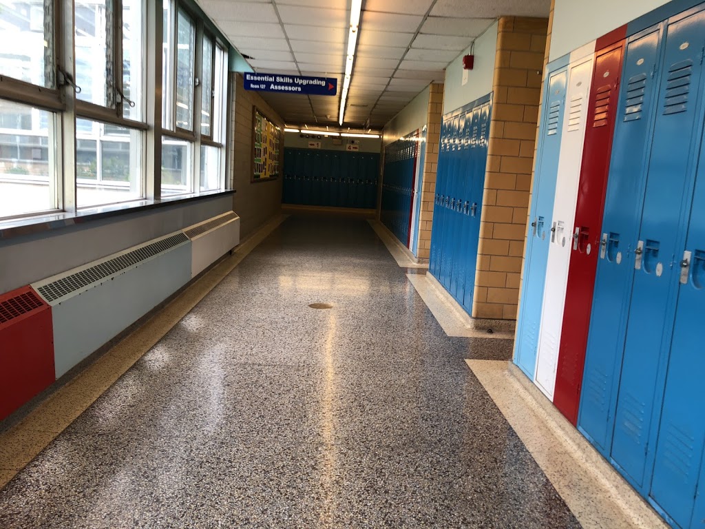 Burnhamthorpe Collegiate Institute | 500 The East Mall, Etobicoke, ON M9B 2C4, Canada | Phone: (416) 394-7130