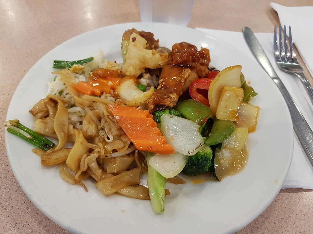 Szechuan City Restaurant & Buffet | 110 Burnside Rd E, Victoria, BC V9A 1A2, Canada | Phone: (250) 386-2288