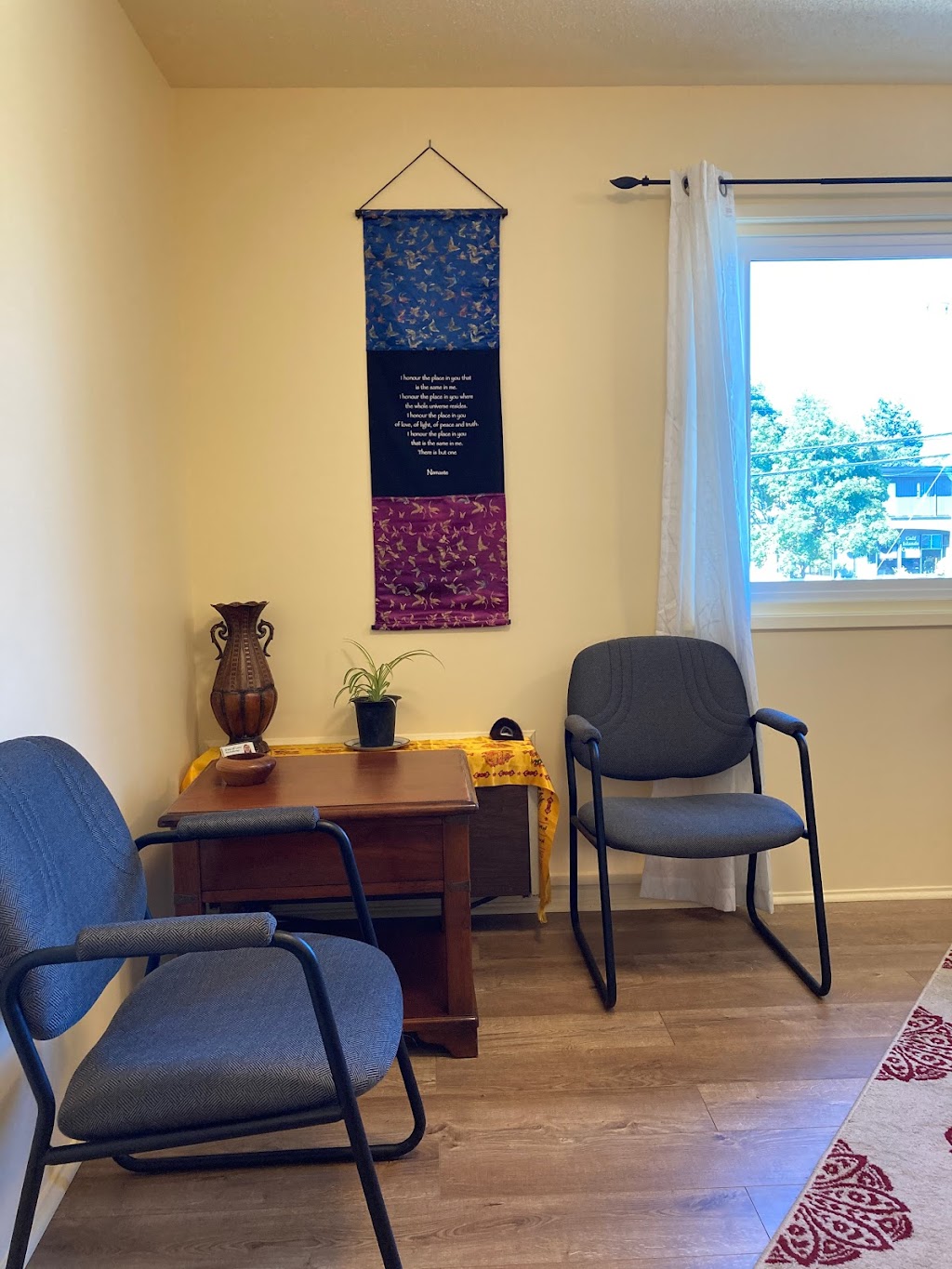 Eyes of Love Psychotherapy | 338 Lower Ganges Rd Office #208, Salt Spring Island, BC V8K 2V3, Canada | Phone: (250) 537-7330