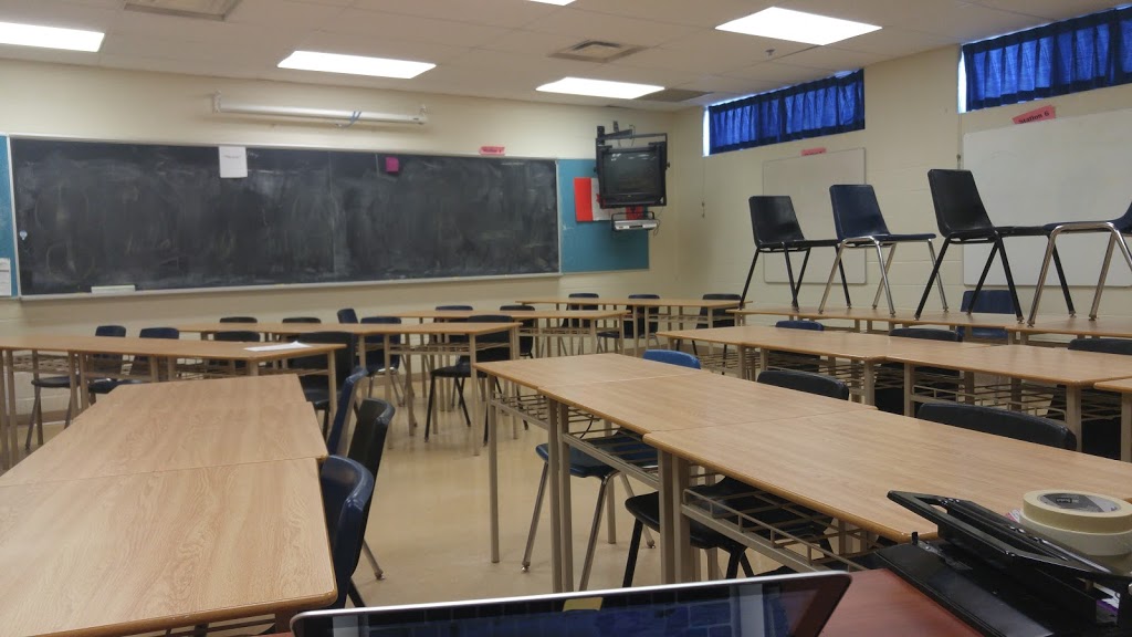 Bishop Macdonell Catholic Secondary School | 200 Clair Rd W, Guelph, ON N1L 1G1, Canada | Phone: (519) 822-8502