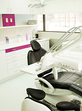 Clinique Dentaire Annye Laferrière | 1535 Ch Ste-Foy bureau 210, Québec, QC G1S 2P1, Canada | Phone: (418) 682-8289