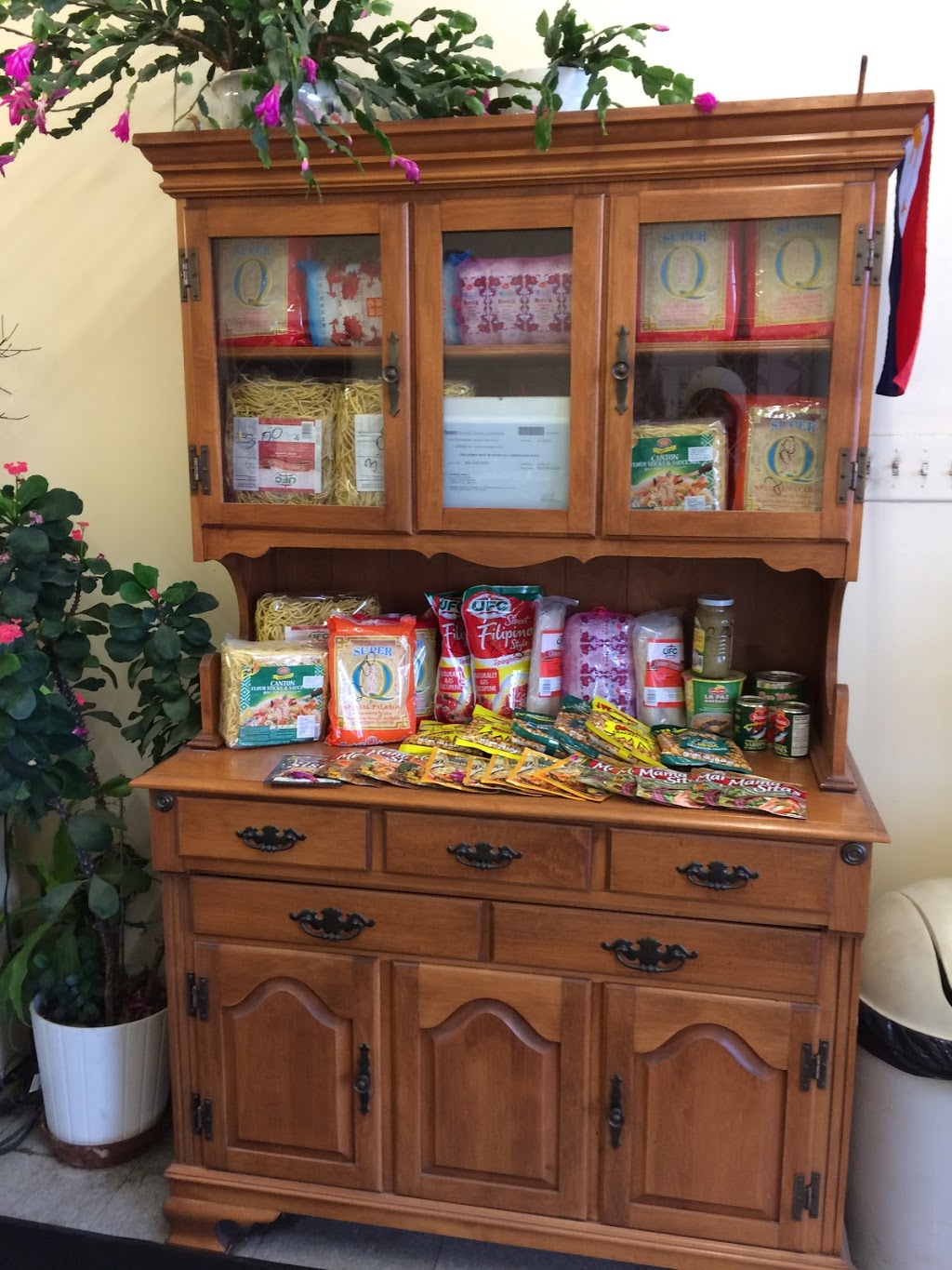 Super Bakers | 1122 The Queensway, Etobicoke, ON M8Z 1P7, Canada | Phone: (416) 251-6369