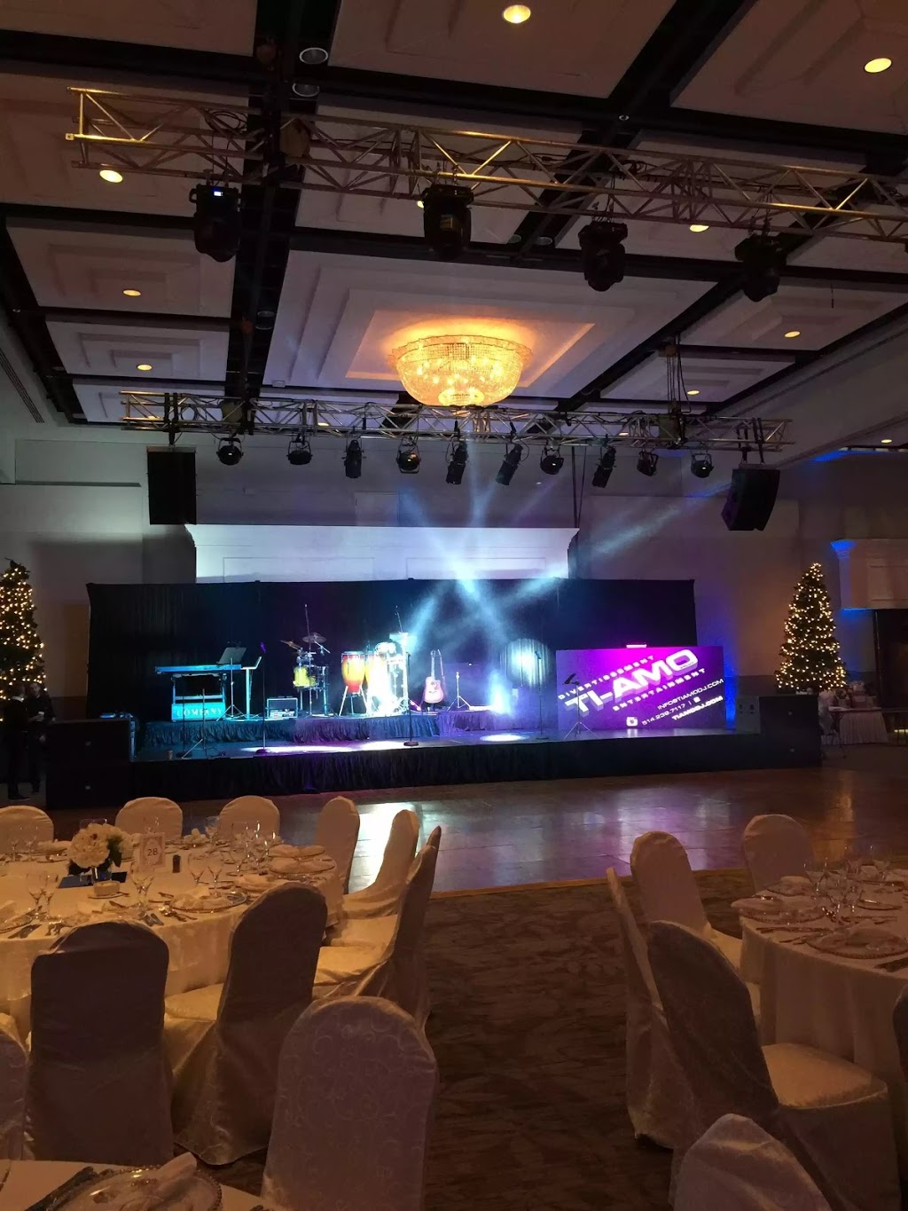 Ti Amo Entertainment Group | 9171 Boulevard Viau, Saint-Léonard, QC H1R 2V7, Canada | Phone: (514) 239-7117