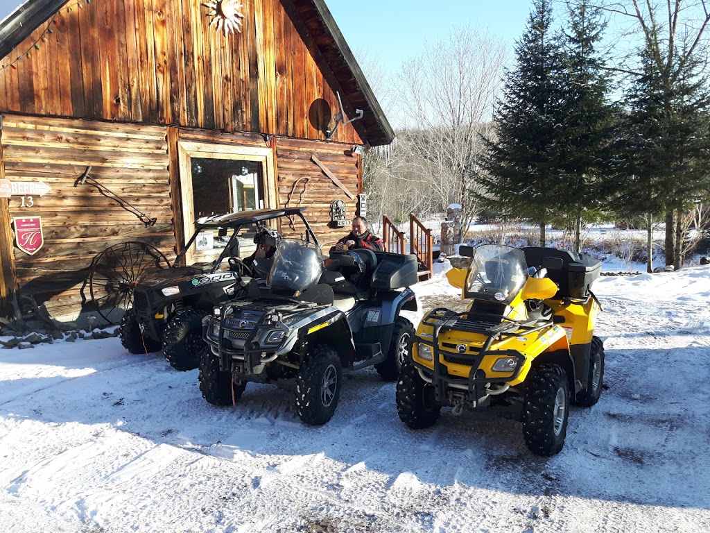 Auberge Rond | 13 Chemin de la Cabane, Mandeville, QC J0K 1L0, Canada | Phone: (450) 835-0947