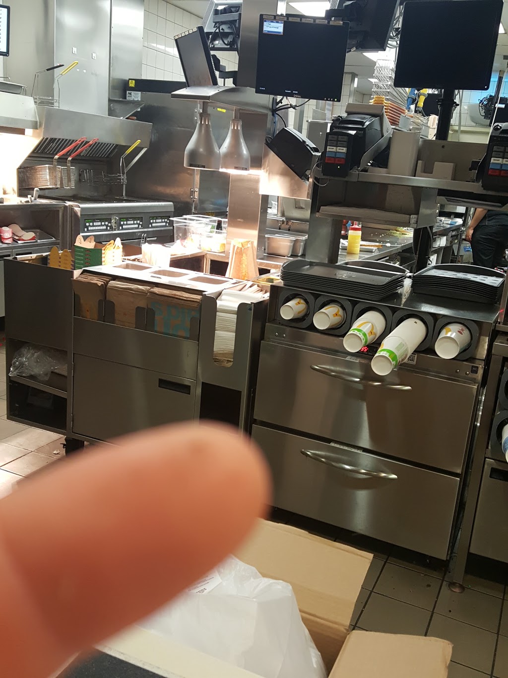 McDonalds | 5531 Boulevard Laurier, Terrebonne, QC J7M 1T7, Canada | Phone: (450) 968-3322