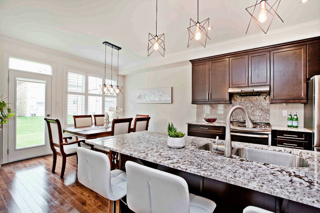 Setting the Stage, Home Staging and ReDesign | 34 Ivygreen Rd, Keswick, ON L4P 4B7, Canada | Phone: (905) 476-2504