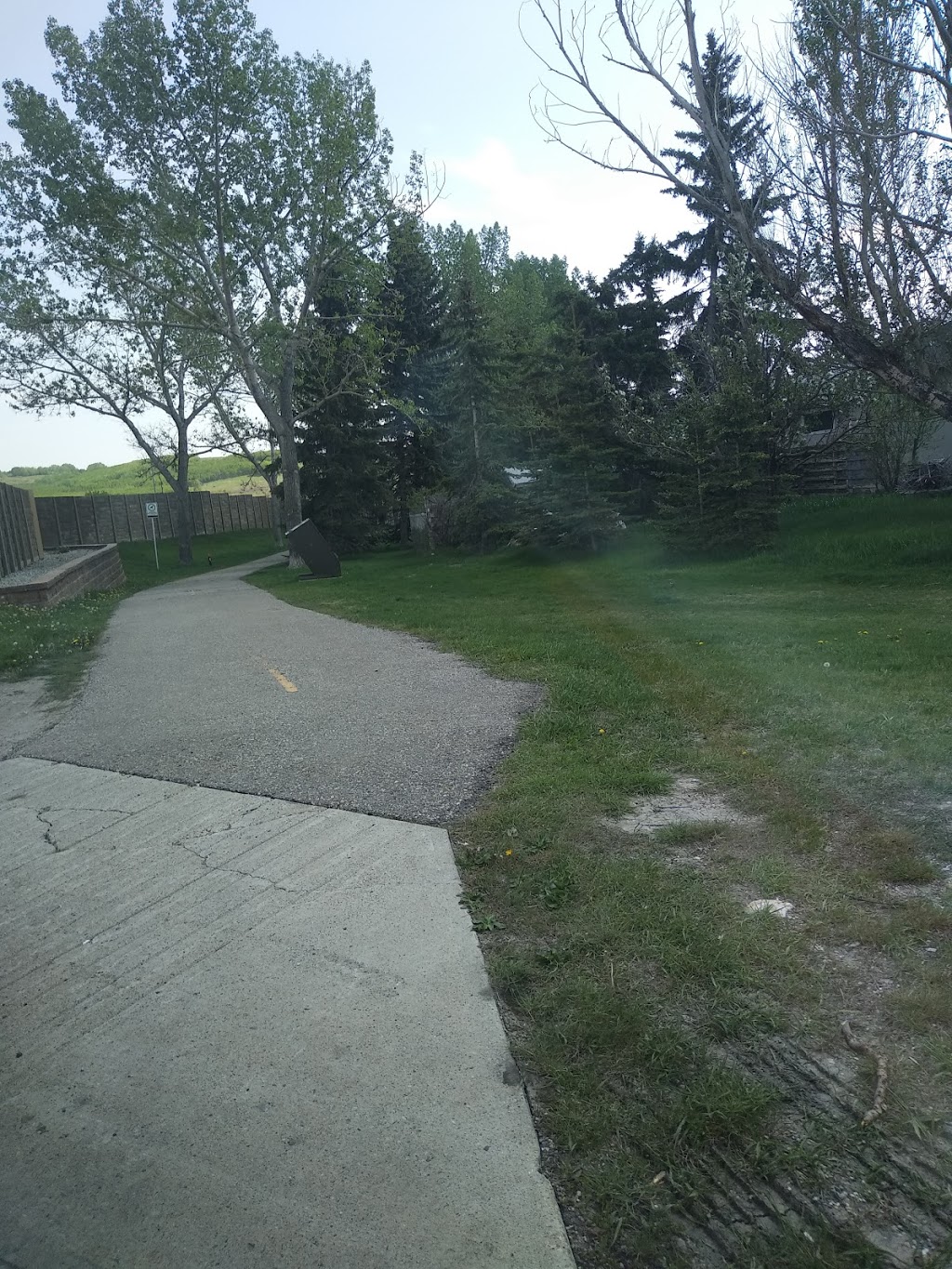 Brentwood Area 1 Off Leash Dog Park | 3359 Breton Close NW, Calgary, AB T2L 1X3, Canada