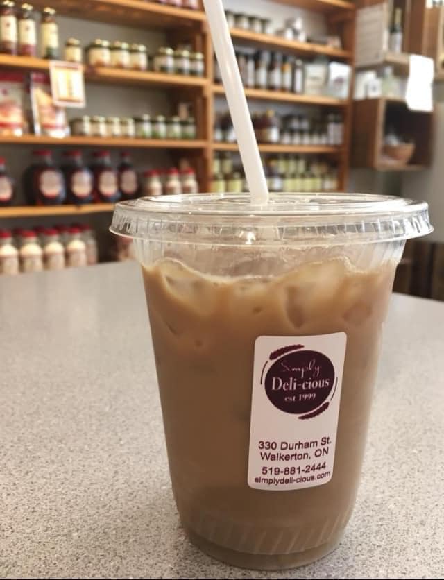 Simply Delicious | 330 Durham St E, Walkerton, ON N0G 2V0, Canada | Phone: (519) 881-2444